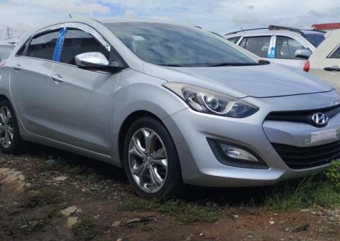 HYUNDAI i30 (2012) - DIESEL - AUTOMATIQUE
