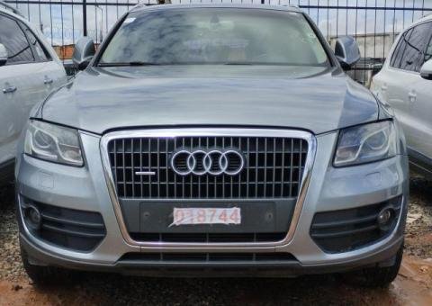 AUDI Q5 (2009) - 2/2