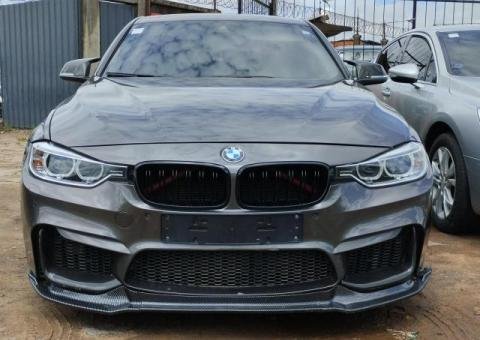 SUPERBE BMW M3 F80 2014 - ÉDITION SPÉCIALE - 2/3