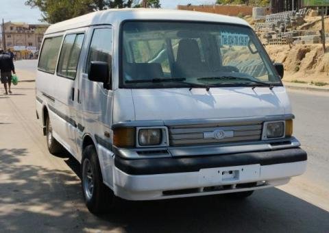 Vends Mazda Diesel - 1/3