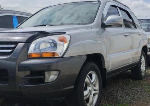 À VENDRE - KIA SPORTAGE 4X4 (2005)