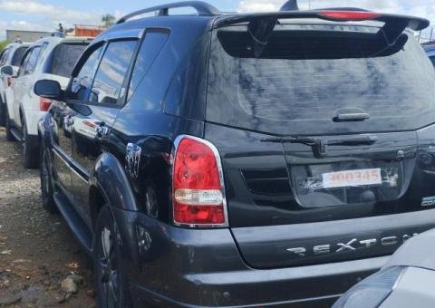 SSANGYONG REXTON (2010) - DIESEL - 2/2